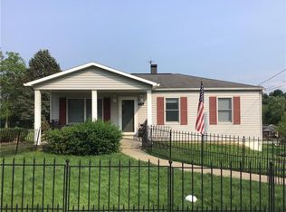 607 Cedardale Dr, Irwin, PA 15642