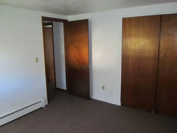 2 bed, 650 sqft, $1,300 — Photo 4