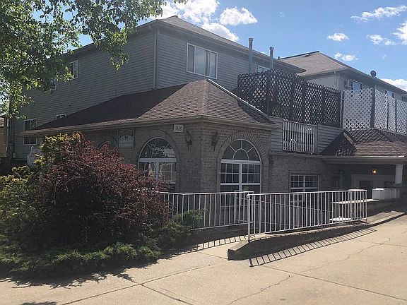 3rd image of 457 Hillman Ave Unit 1