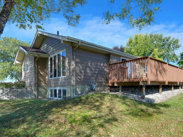 1804 Swartz DRIVE, Waukesha, WI 53188