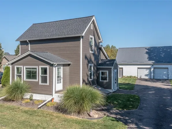 20592 Drake Rd, Strongsville, OH 44149