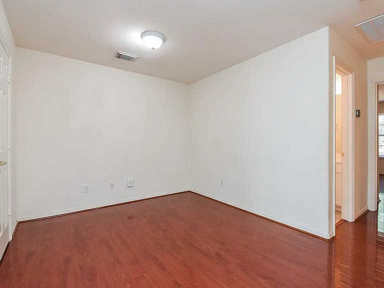 13646 Garden Grove Ct — Photo 22