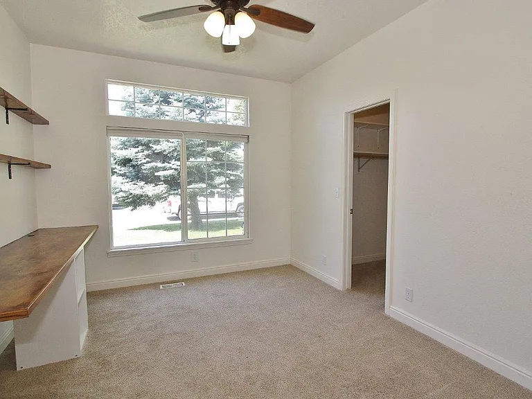 1334 N Gawaine Pl — Photo 19