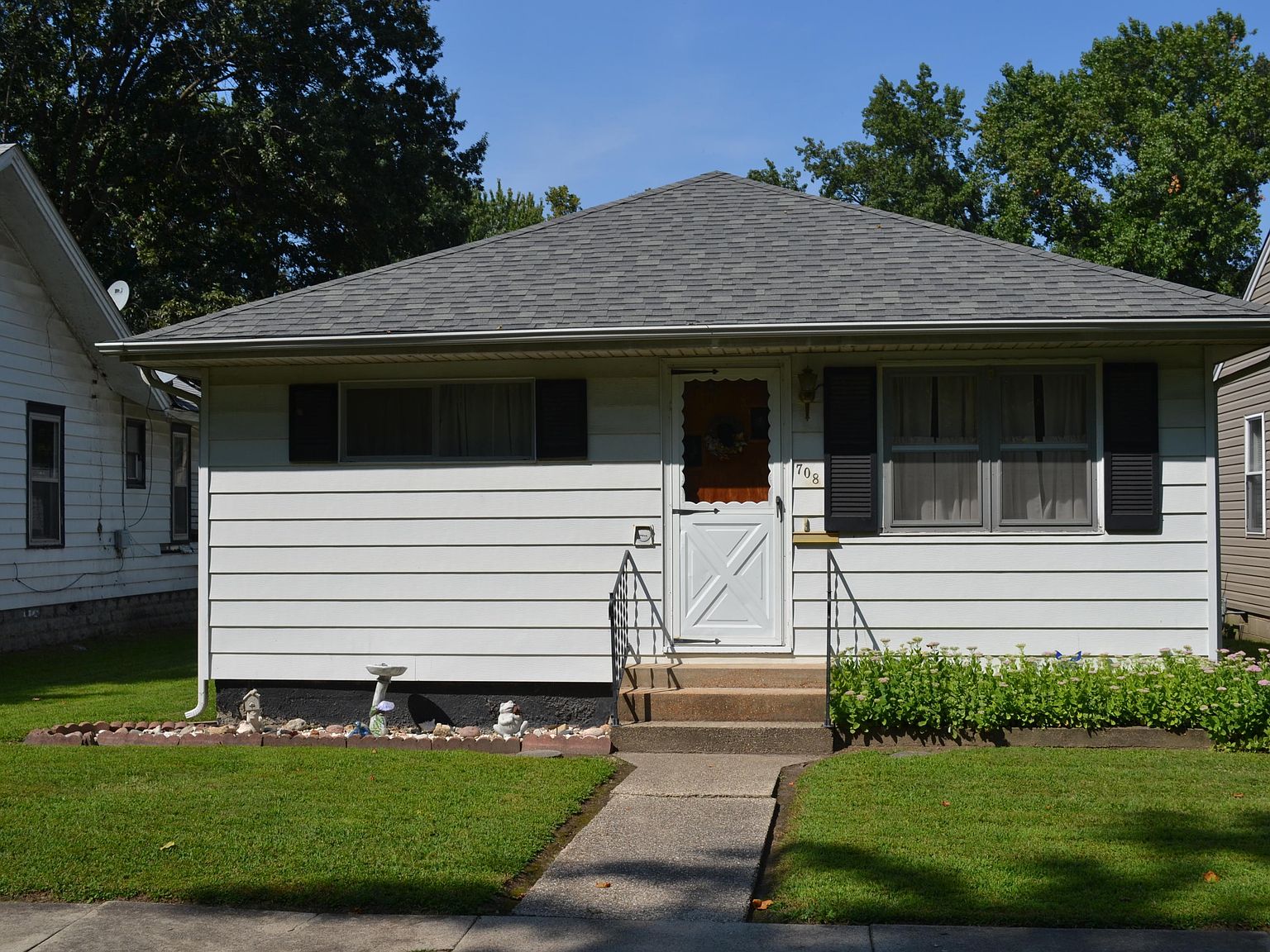 708 E 10th St, Centralia, IL 62801 Zillow