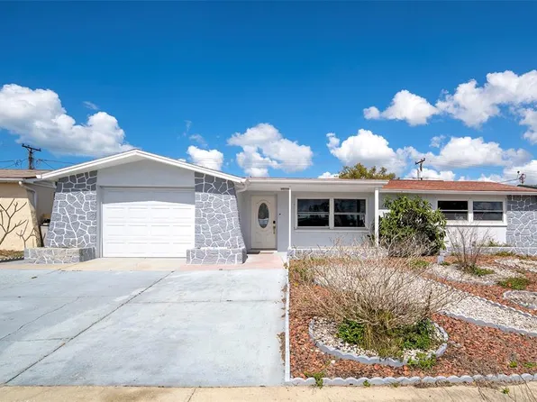 4301 Westwood Dr, Holiday, FL 34691