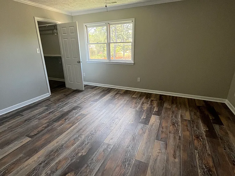 144 Grassland Dr — Photo 15