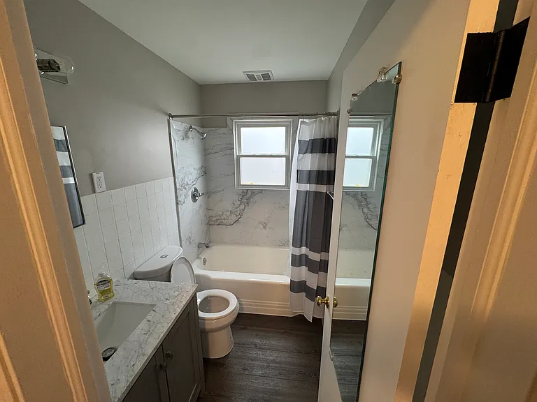 2121 Roberts Ln — Photo 21
