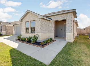 2218 Spyglass Dr, Navasota, TX 77868