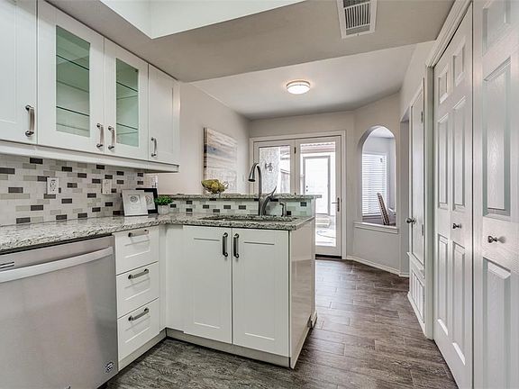 2nd image of 18040 Midway Rd APT 205