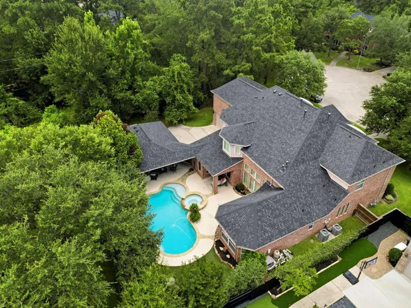 1319 Regal Shores Ct, Kingwood, TX 77345