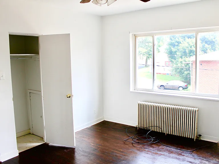 3500 Elm St #1 — Photo 5
