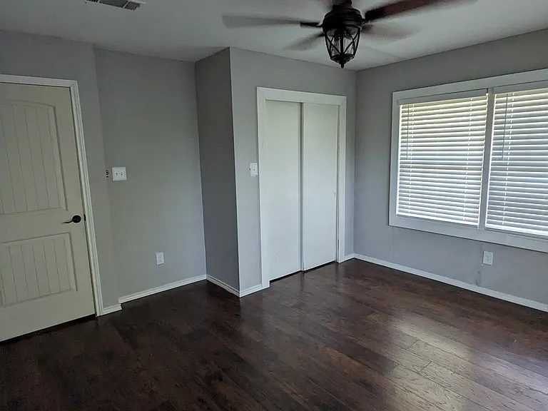 N Caney Dr — Photo 5