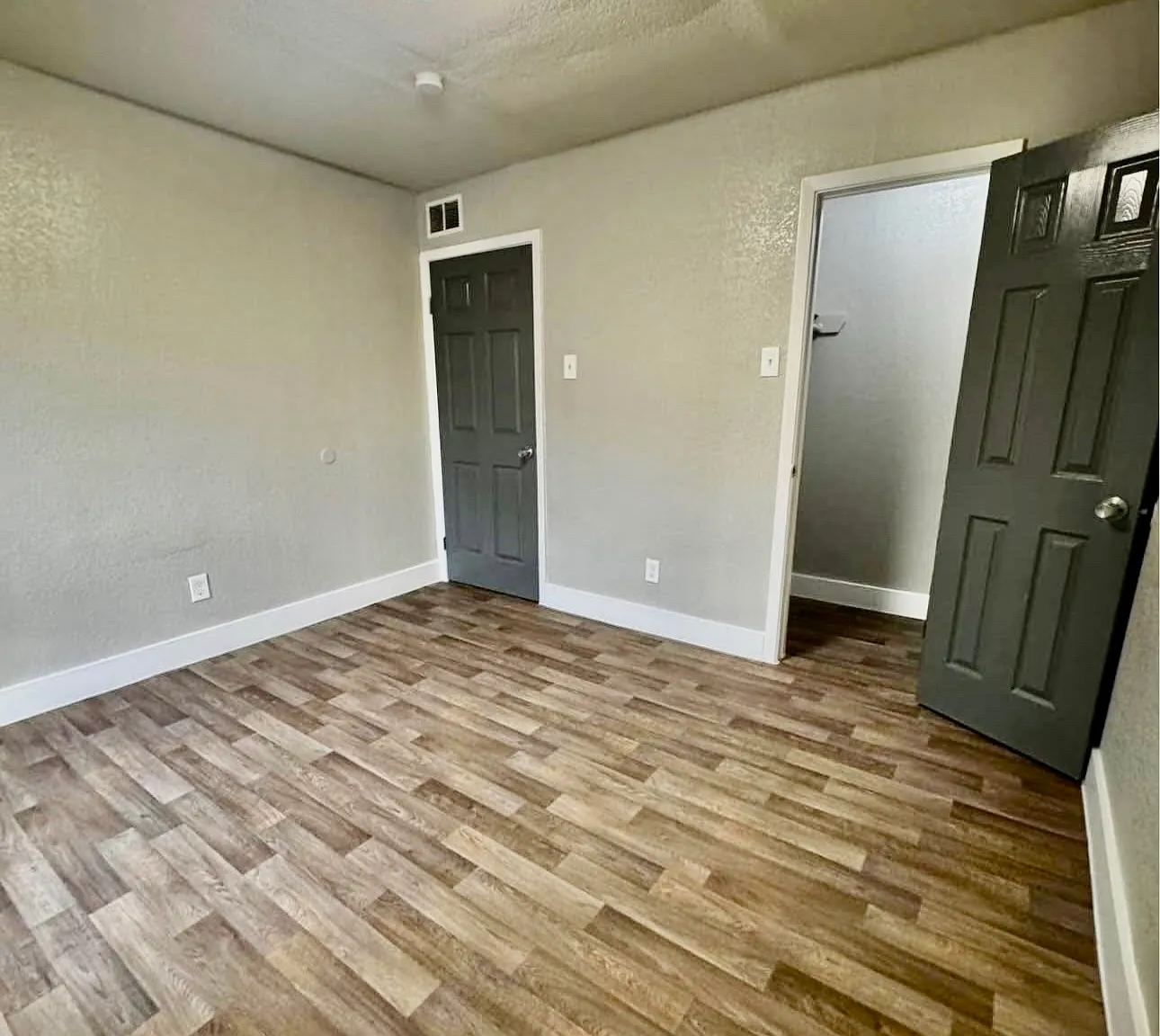 The Francisco Apartments — Photo 1