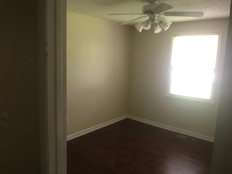2110 Arrow Ct — Photo 14