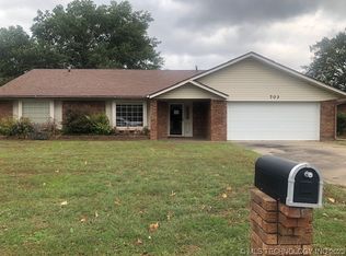 703 Quail Dr, McAlester, OK 74501