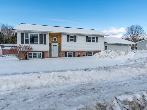 18009 Goodnough St, Adams Center, NY 13606