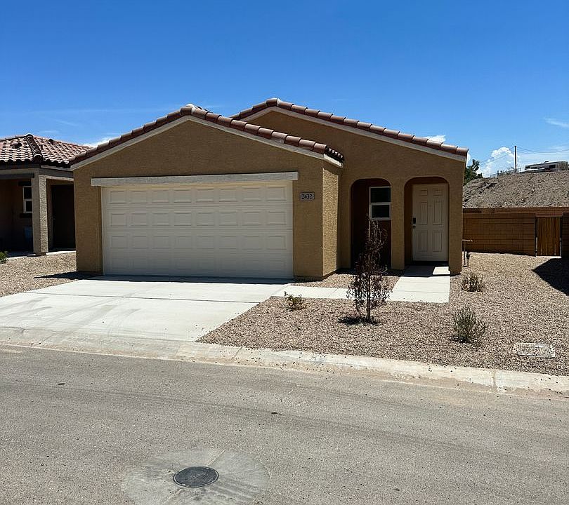 1st image of 2432 River Valley Cir