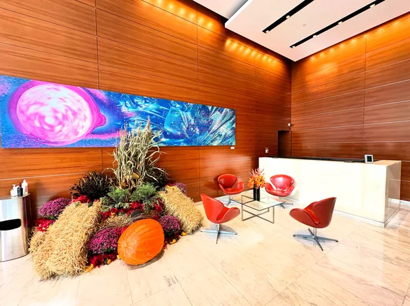 350 West 42nd Street image 27 of 33