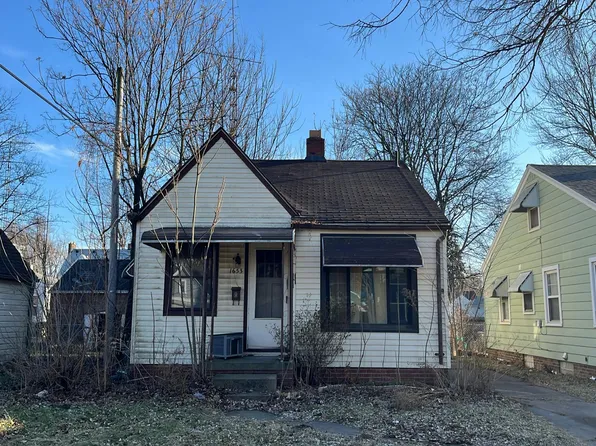 1653 Dartmoor Dr, Toledo, OH 43612