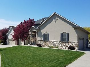 3225 S 81st St, Lincoln, NE 68506