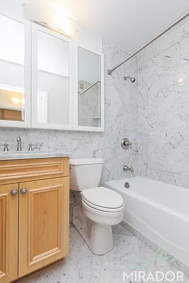 Rented by Mirador Real Estate | media 42