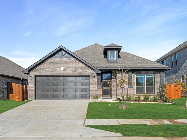 1028 River Oaks Dr, Godley, TX 76044