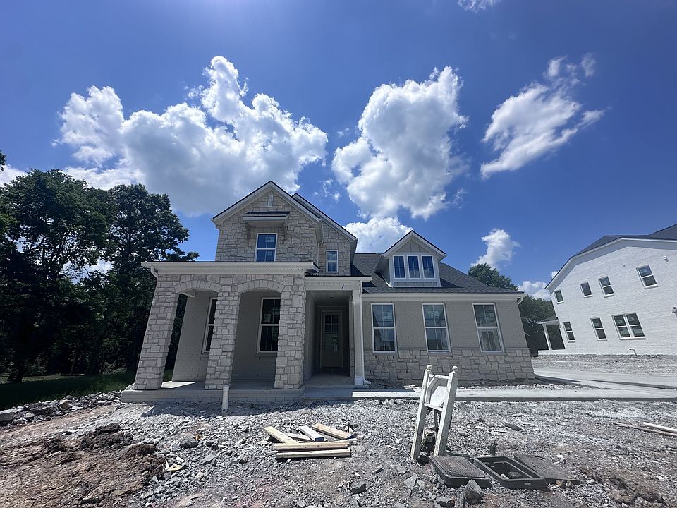 1st image of 381 Baronswood Dr