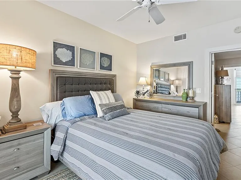 4101 Ocean Dr — Photo 15