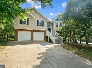 67 Indian Springs Dr NE, Rydal, GA 30171