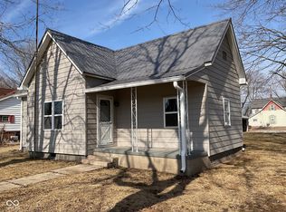 577 E Blue St, Montezuma, IN 47862