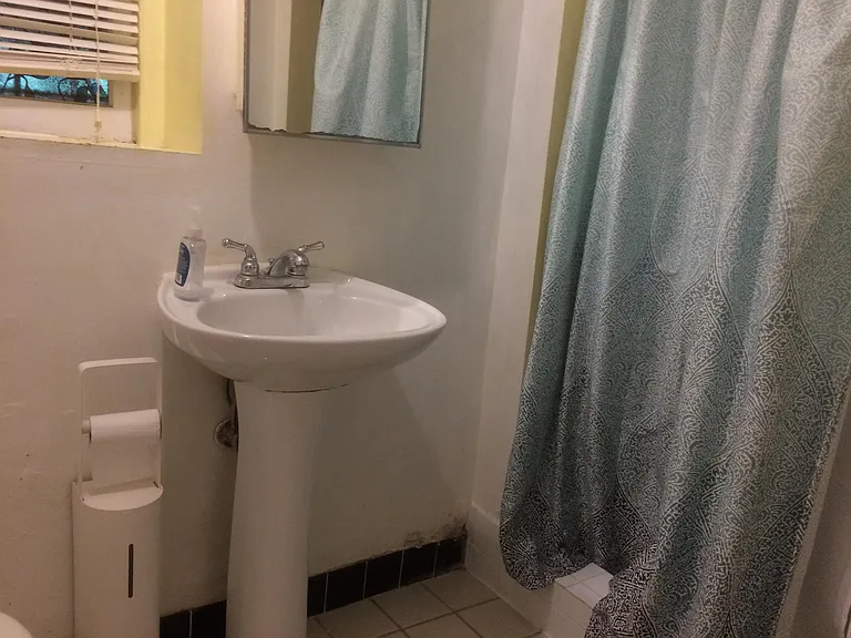 3459 Macomb St NW — Photo 10