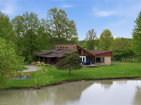 4th image of 678 Chantler Rd