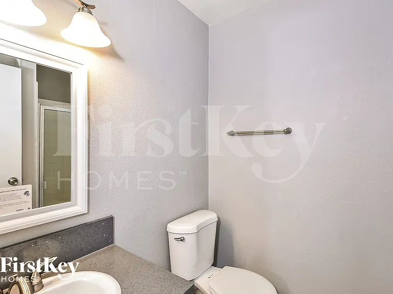 1613 Amboy Dr — Photo 13