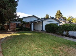 8709 Montiflora Ct, Elk Grove, CA 95624