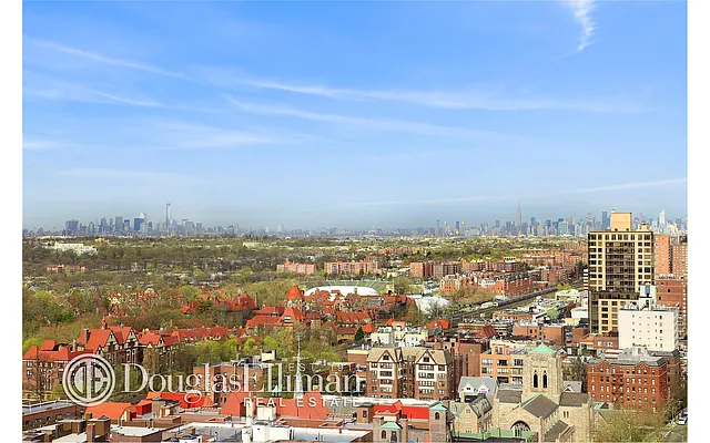 Sold by Douglas Elliman | media 17