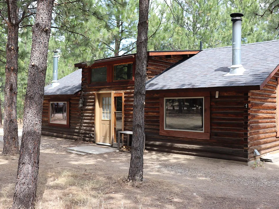 1831 Mountain Meadow Ln