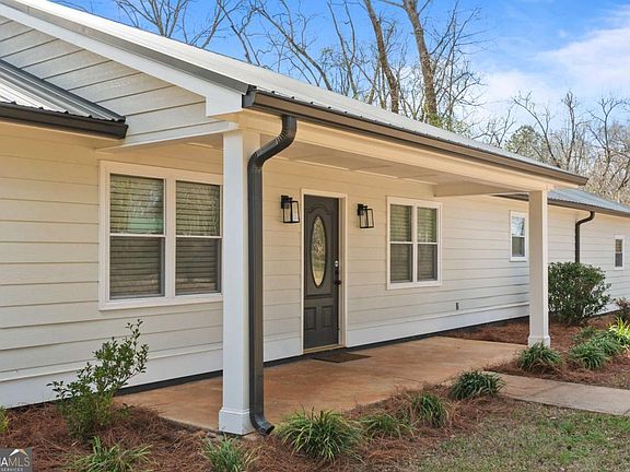 2nd image of 741 Robert Williams Rd