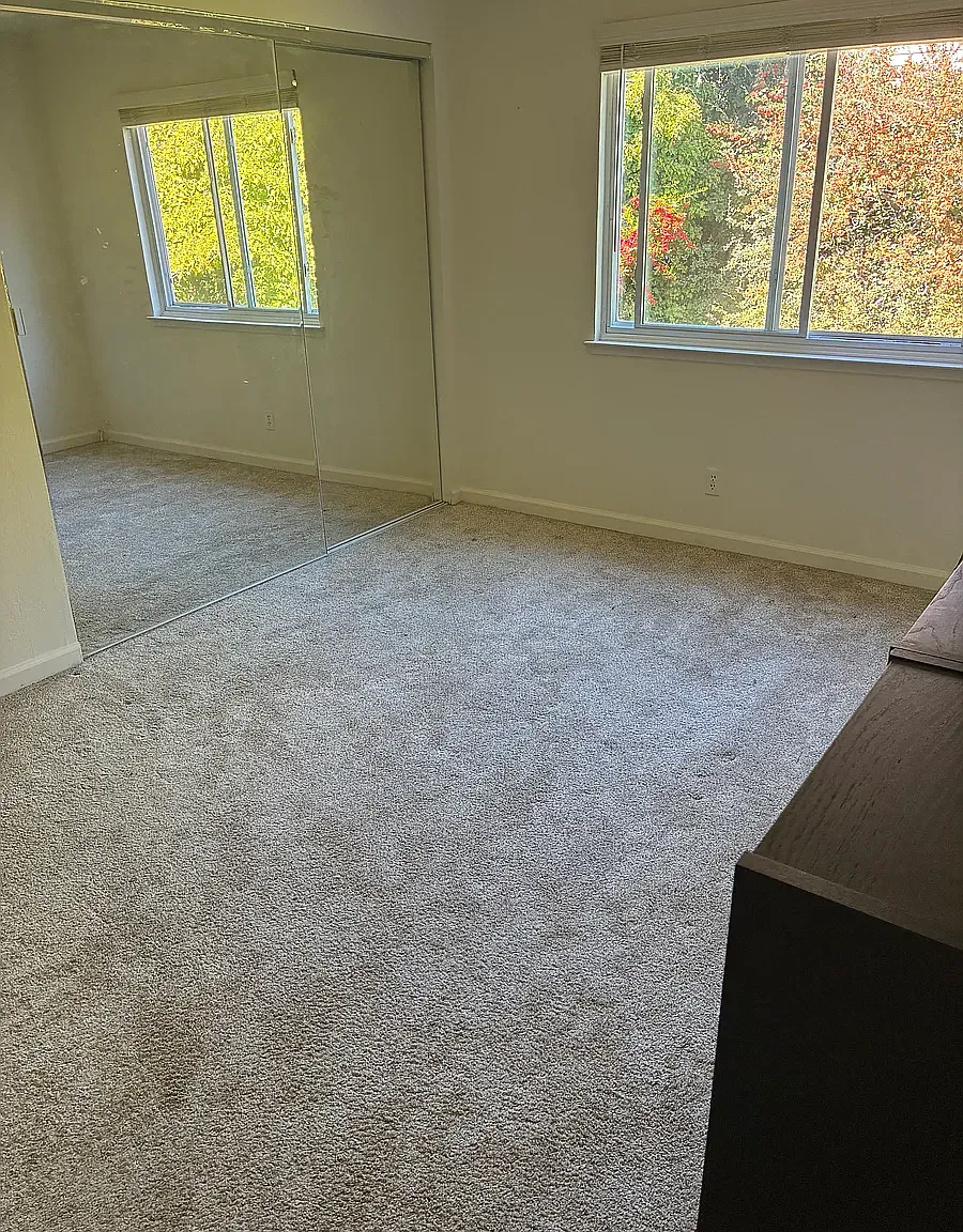 2 bed, 1025 sqft, $3,100 — Photo 2