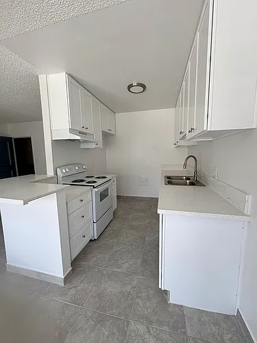14413 Kittridge St Photo 1