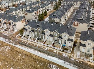 123 W Toscana Gdns NW, Calgary, AB T3L3C2
