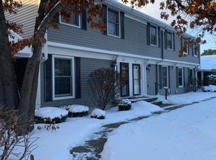 1227 Chartwell Carriage Way N, East Lansing, MI 48823