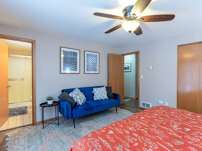 Bedroom