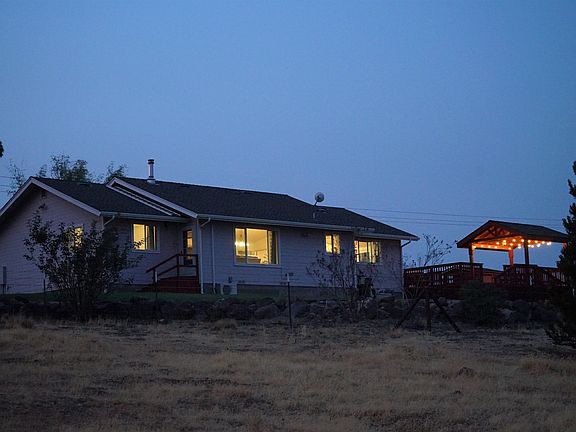 3rd image of 1806 Riverview Dr