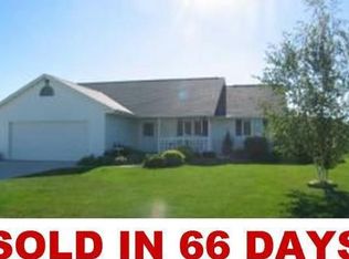 6002 Cart Path Rd, Sheboygan, WI 53081
