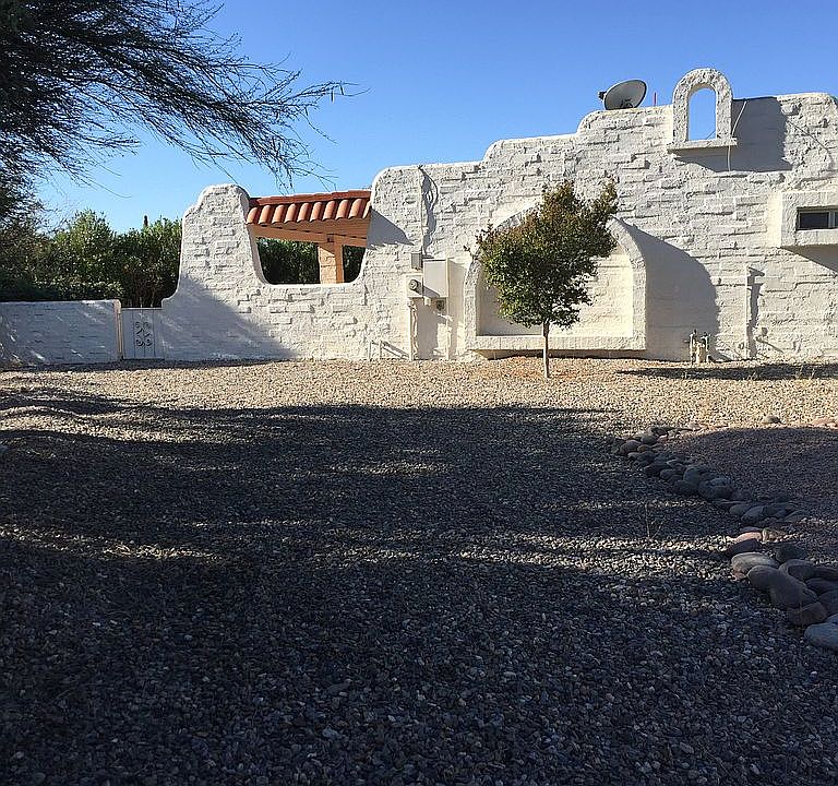 1st image of 611 W Vista Hermosa Dr