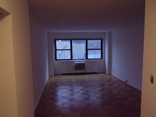 Rented by Carlyle Property Management | media 16