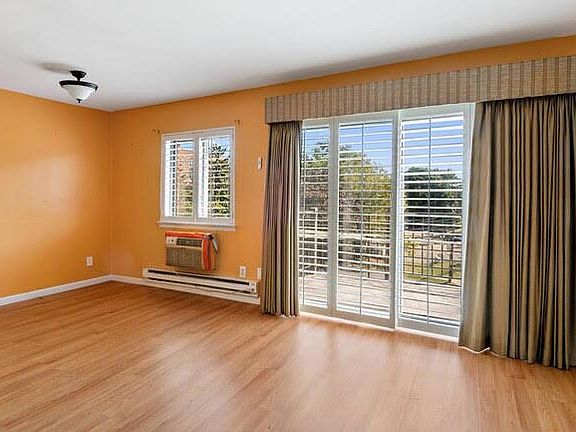 3rd image of 119 Dehaven Dr APT 337
