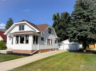 2911 Erie St, Racine, WI 53402