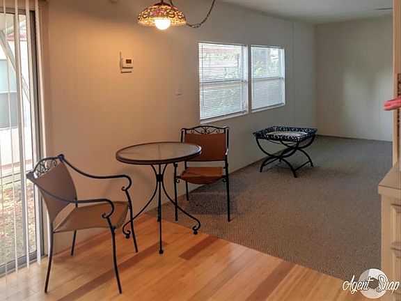5th image of 424 Drage Dr