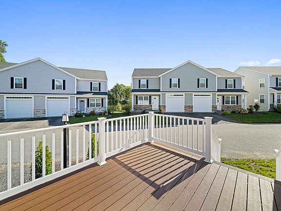 3rd image of 18 Toscano Way #B